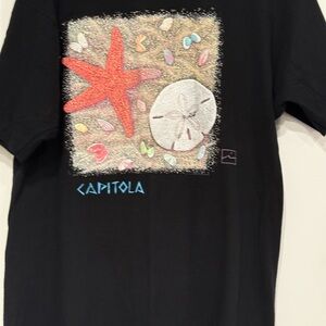 Fruit of the Loom Black Tee with Red and White Design rare